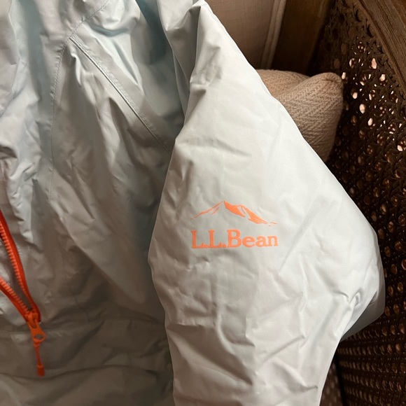 L.L.Bean girls’ ski jacket anorak, size M (10/12) - Picture 4 of 9